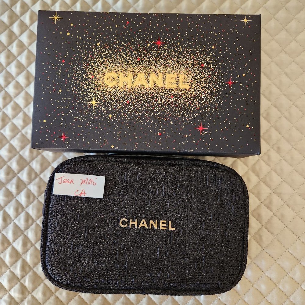 Chanel Makeup bag New!